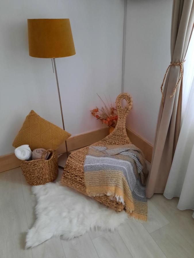 Cocooning In A Lovely Mountain Suite - Two Azuga Zewnętrze zdjęcie