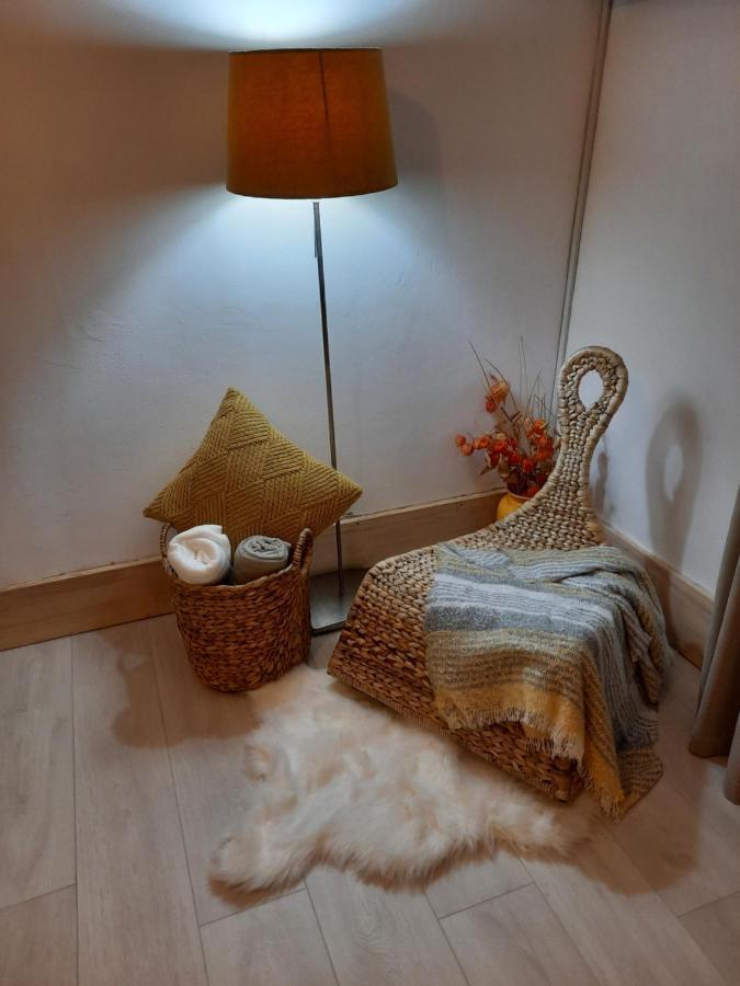 Cocooning In A Lovely Mountain Suite - Two Azuga Zewnętrze zdjęcie